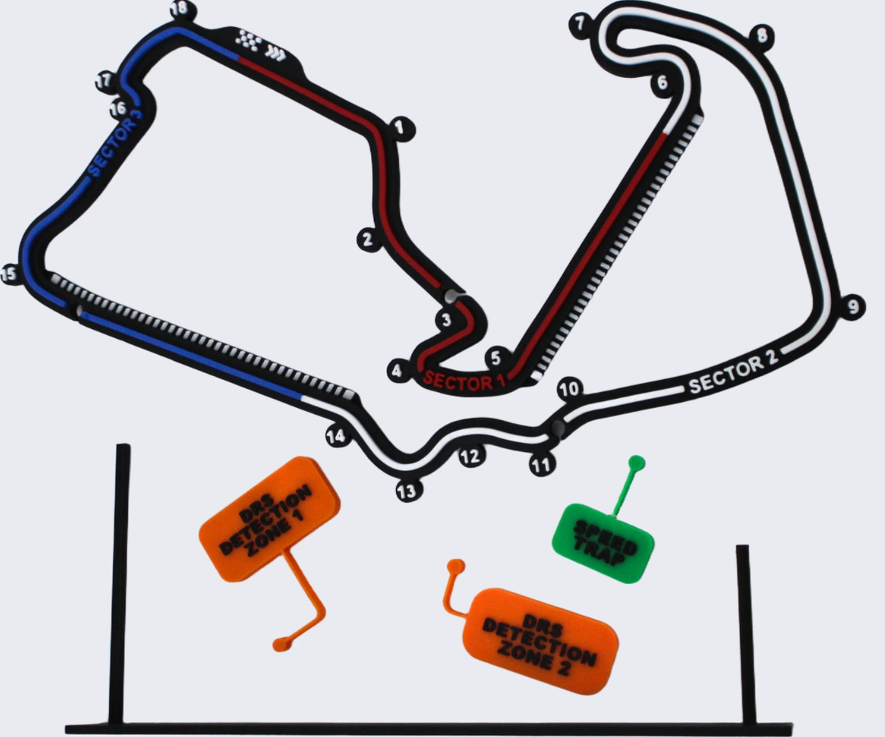 Настольный трек Сильверстоуна с отмеченными секторами и зонами DRS